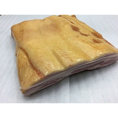 金賞受賞ベーコンを塊のまま2kg超え!