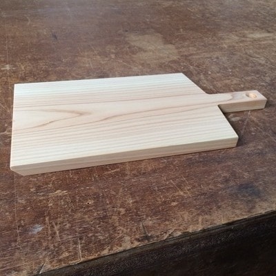 四万十ひのきのカッティングボード 【1枚板・まな板】26-032