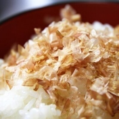 家庭で気軽に本格かつおぶし! 枯節と削り器セット