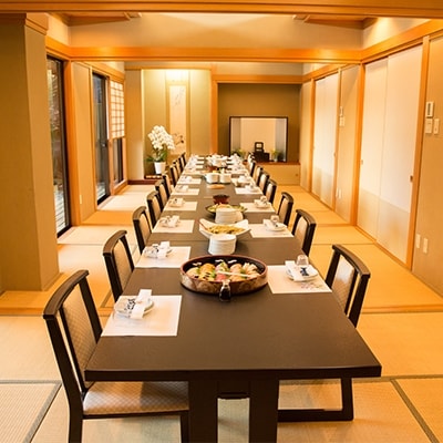 老舗料亭吾妻「四万十川優化イオンうなぎのうな重」お食事券1名様分 R5-675
