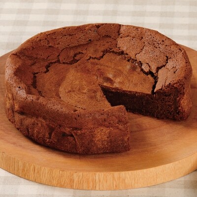 グルテンフリー 山間米の米粉とおいしいチョコで仕上げたしっとり濃厚なガトーショコラ お礼品詳細 ふるさと納税なら さとふる