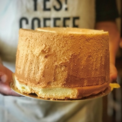 【喫茶ウオッチ】ふわふわしっとりこだわりの卵使用シフォンケーキとドリップパックのセット