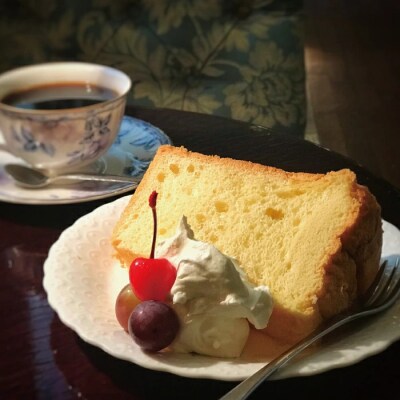 ギフトにもおすすめ【喫茶ウオッチ】こだわりの卵使用シフォンケーキ20cmプレーン 24-1005G