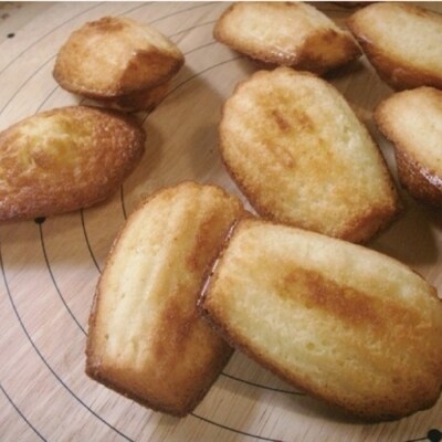 【S1/5】アーモンド香るパウンドケーキと定番焼き菓子のセット 26-748