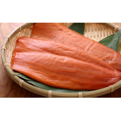 【サーモンフィレー付】北海道日高産 塩いくら小分けパック(60g×21)[15-544]