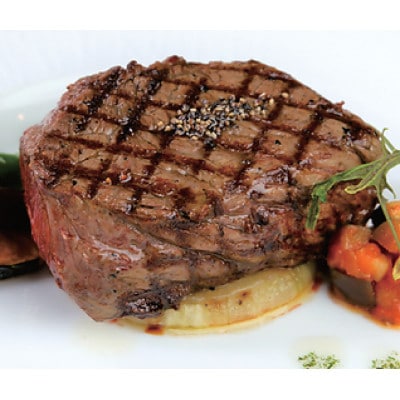 あか牛極上ヒレステーキセット(あか牛ヒレステーキ150g×2 あか牛のたれ200ml付き)(水俣市)