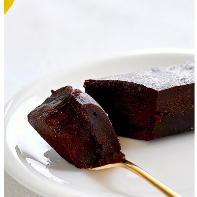 北海道クリームチーズケーキ&平飼い卵のガトーショコラ