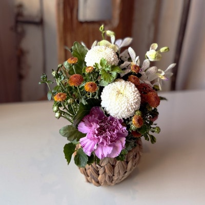 季節を感じるフラワーアレンジ「SAKATA ちっと」 忙しい毎日にも、ちっとの花が心を潤す
