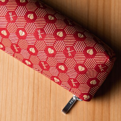 印傅屋上原勇七 【正規品】 モモハナ印伝 「ペンケース/小物入れ」甲州印伝 鹿革  (赤×白)