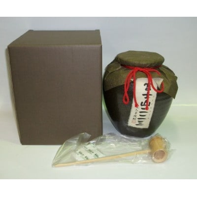 富士山焼酎　芋かめ壷入　1.8L