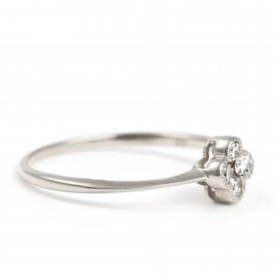 クローバーダイヤモンドリング　0.15CT　R3989DI-P#8