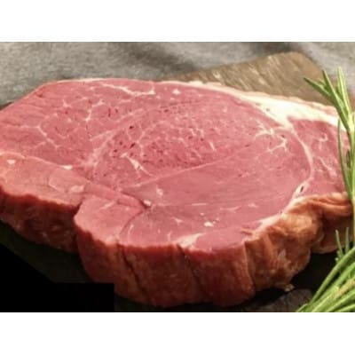 大月のびのび放牧羊　ラム肉ステーキカット　肩ロース(2枚200g)　モモ(2枚200g)　計400g