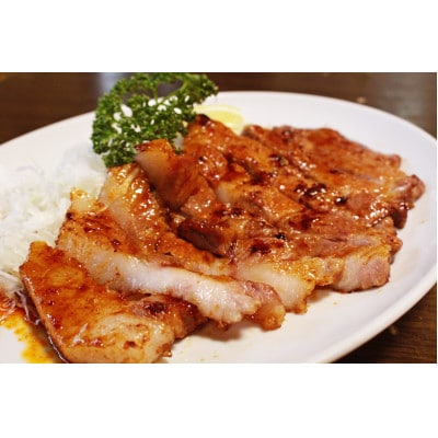 【希少】大月のびのび放牧豚のステーキ・カツ用肉　ロース　750g以上　(約150g×5枚)