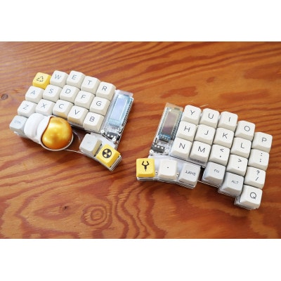 トラックボール付き40%左右分割キーボードキット Keyball39