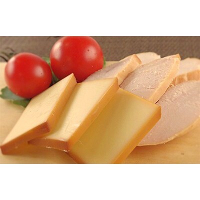 ベーコン屋のオヤジの無添加スモークチキン(約600g)とスモークチーズ(約290g) DA-03