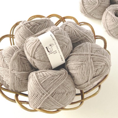 あみもねっと ウルグアイウール天然色 2番色 10玉セット