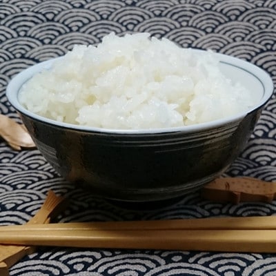 【毎月定期便】【魚沼コシヒカリ】鳥屋ヶ峰山麓米5kg(精米) 3ヶ月連続全3回