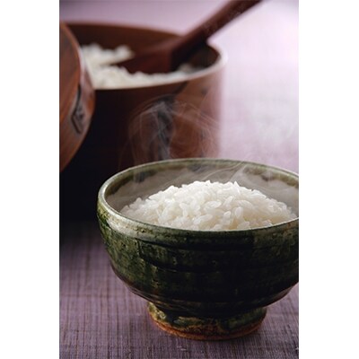 2022年8月発送開始『定期便』【魚沼「厳選」コシヒカリ】旨い飯におかずはいらない 5kg 全3回