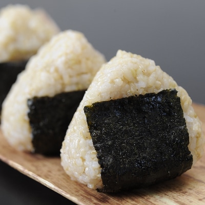 【令和4年産】ふっくらツヤツヤ「きぬむすめ」　玄米　30kg　【滋賀県近江八幡市:近江米】