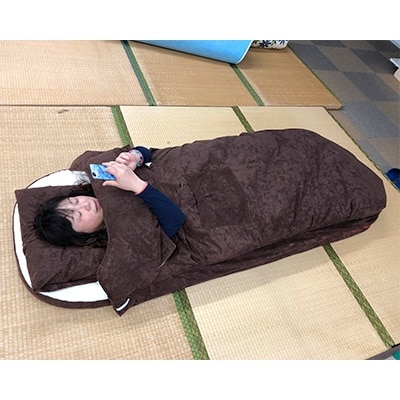 みのむしふとん「アイドリング無用」