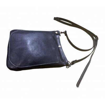 【八幡レザー】サコッシュ(クロ)【DP10W】