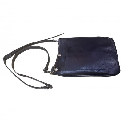 【八幡レザー】サコッシュ(クロ)【DP10W】