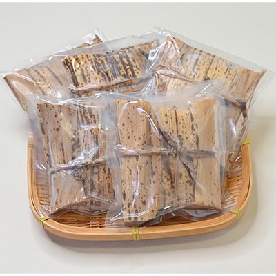 近江牛すき焼きおこわ　竹皮包み