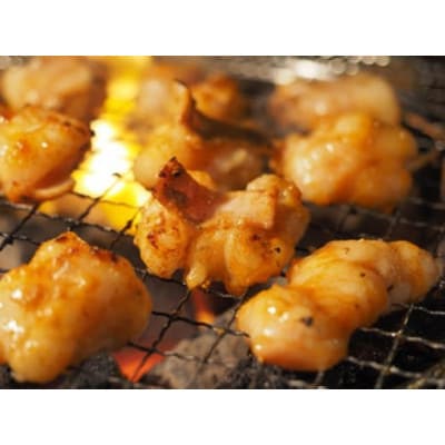 味付けホルモン 秘伝のタレ漬け 近江牛小腸 900g(300g×3) 自家製ダレ(FO74)