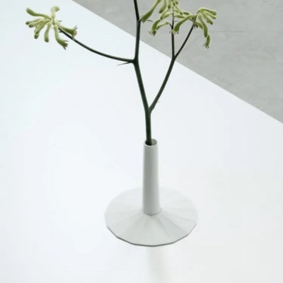 【有田焼】UTSUA Single Flower Vase Glosswhite 41APCD094