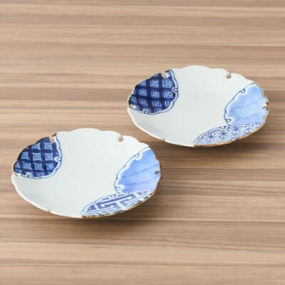 【有田焼】染付雪輪皿(地紋と麻の葉)2点セット [41APAD016]