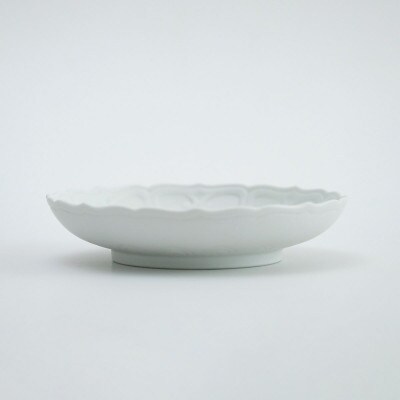 【有田焼】白マット輪花桔梗渕浅小鉢2個セット [41APAD009]