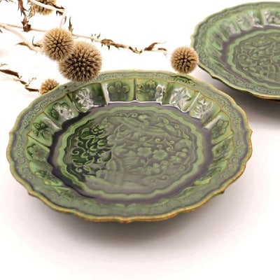 【有田焼】織部釉花鳥彫五寸皿(2枚) [41APAD035]