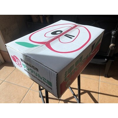 青森県産　シナノレッド　贈答用　約3kg　夏の暑さに合う、果汁溢れる爽やかな酸味のりんご