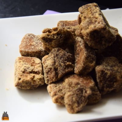 徳之島産さとうきび100%使用　徳之島の純黒糖ですよ【ポストイン配送】