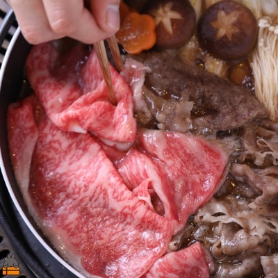 《年末お届け!》毎回約700頭から厳選された 鹿児島黒毛和牛 モモすき焼き 800g