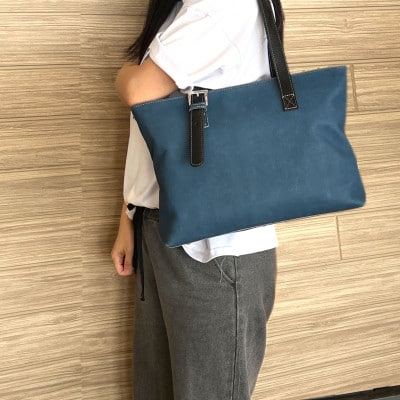 日本製　九十九里レザー 千年トート小　ブルー