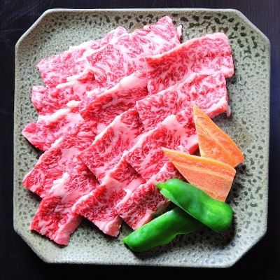 せんば牛カルビ焼肉用スライス　　300g×4パック(約8人前分)