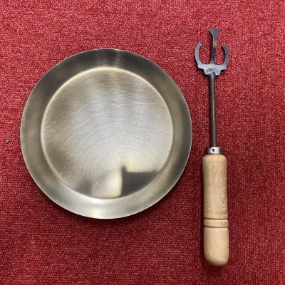 キャンプでもおしゃれに『Egg Pan』!お皿としても使える無骨なフライパン PAGE-ONE