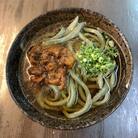 【毎月定期便】よもぎ牛すじ肉うどん 3人前(嘉麻市)全3回