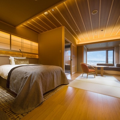 【さとふる限定】 ホテル鐘山苑 ペア宿泊券 山梨ワインラウンジ付き「燦里comfort」平日限定