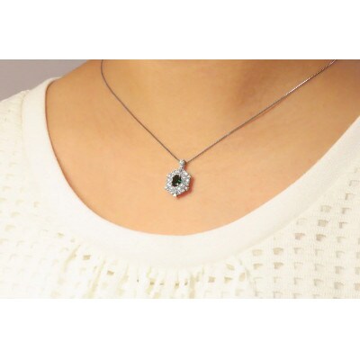 PT(プラチナ)グリーンガーネットダイヤモンドペンダント　MJ-1136