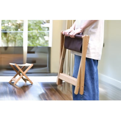 タタモ 折りたたみスツール オーク 【10年保証】【高野木工】(筑後市)
