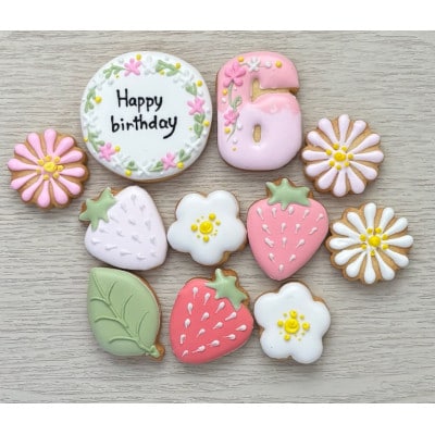 イチゴのバースデーアイシングクッキーセット【6歳向け】