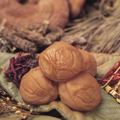 贈答用　木箱入り梅干し　薬師梅　360g