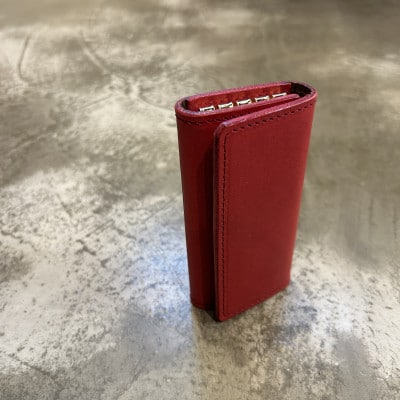 イタリアンバケッタレザーの三つ折りキーケース/レッド　BK054