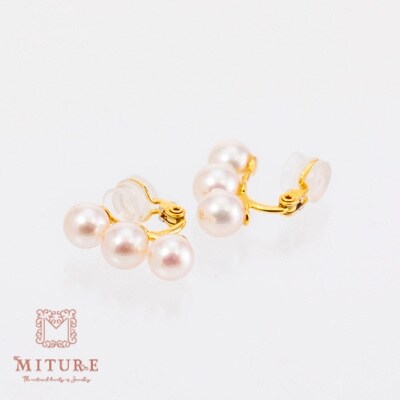【ジュエリー】【宝石のまち甲府市】K18 perle/ペルル イヤリング