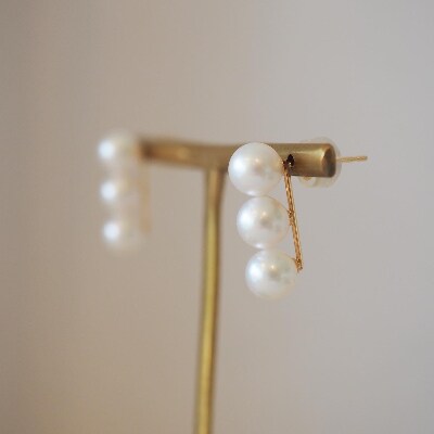 MADE IN KOFU] K18 あこや真珠バーピアス Mサイズ FU-4334 | お礼品 ...