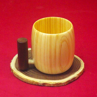 檜のカップ　黒檀の持ち手
