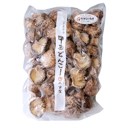 【3ヵ月毎定期便】大分県産中玉どんこ椎茸300g　全4回