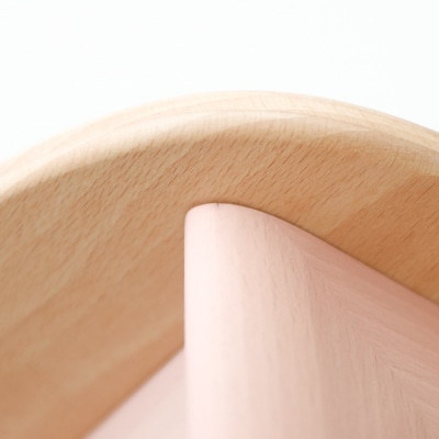 旭川家具 いさみや pon(ポン) Bambi Chair(バンビチェア) ピンク色_01124